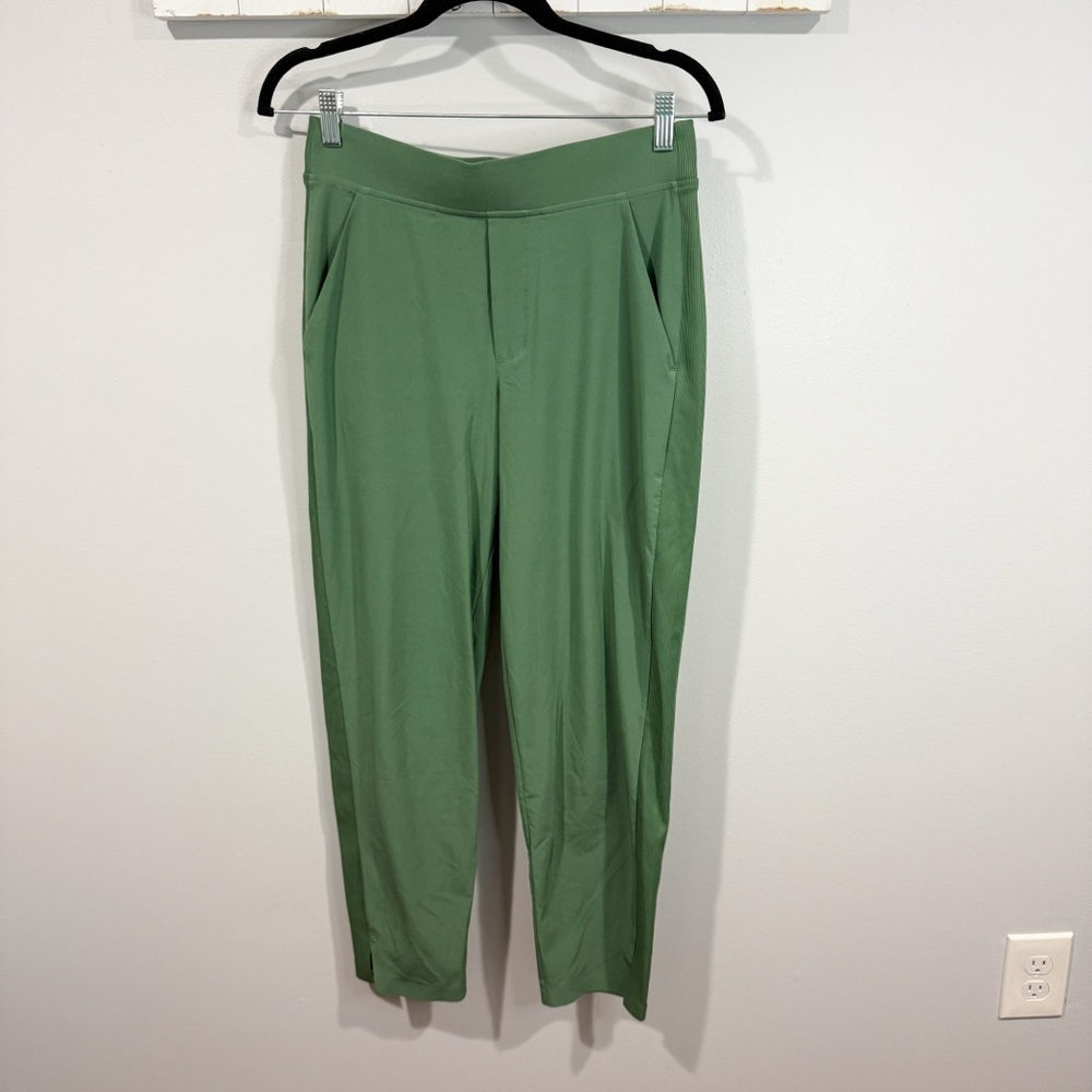 Athleta Brooklyn Ankle Pants Vineyard Green Travel Stretch Size 4